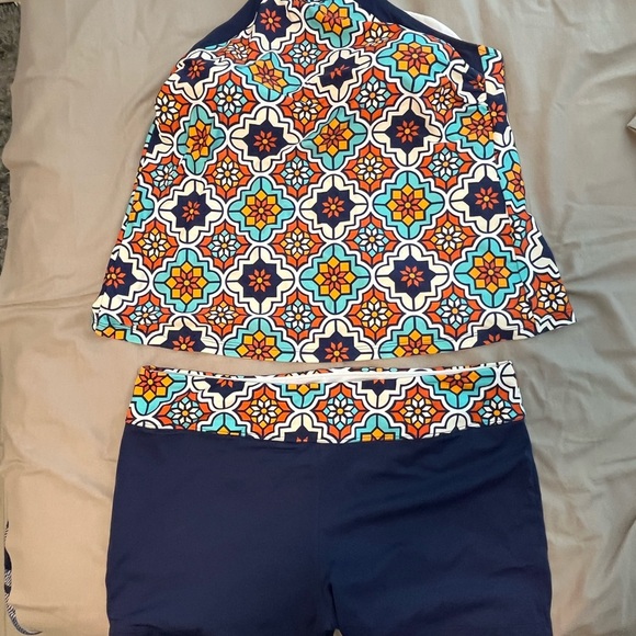 Other - Women’s XXL 2-piece swimsuit